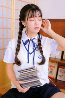 李妍喜